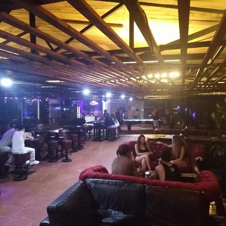 Hanoi Rocks Hostel Hà Nội Ngoại thất bức ảnh
