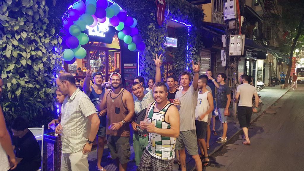 Hanoi Rocks Hostel Hà Nội Ngoại thất bức ảnh